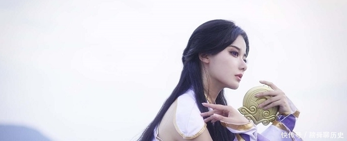 漫迷玩cos已经很厉害，看到猫和鸭，漫迷：世界无奇不有！