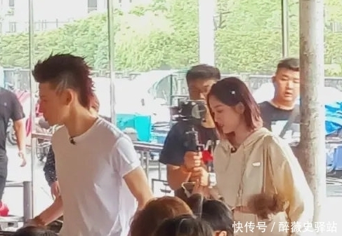 趙麗穎|教主說圈內(nèi)小花生:小鬼吳宣儀綜藝?趙麗穎內(nèi)幕?劉昊然周也?