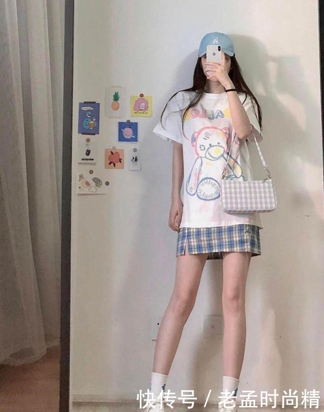 潮酷风格帅女孩, 休闲舒适还时尚, 谁看了不说一声姐姐好?