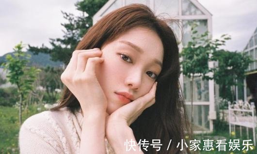 c眼线画对,眼睛放大2倍!营造简洁不浮夸低妆感