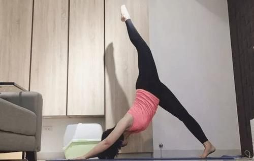 瑜伽|45岁阿姨失眠半年，从入睡困难到沾枕就睡，3种助眠方法值得学习