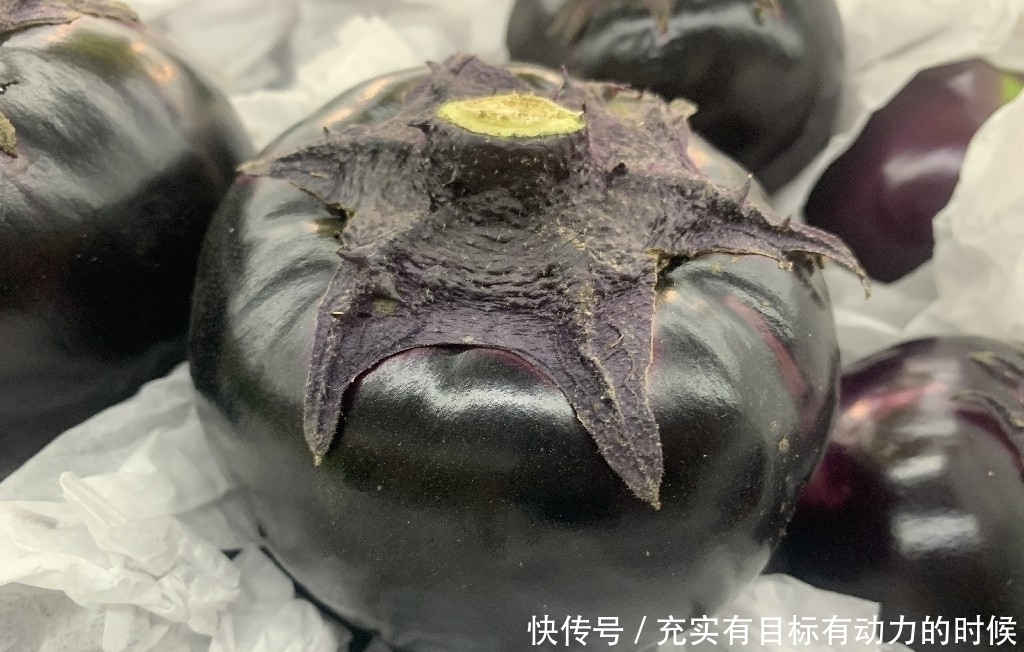 打了激素的茄子怎样辨别?老菜农:教你一招,看一眼就能分辨出来