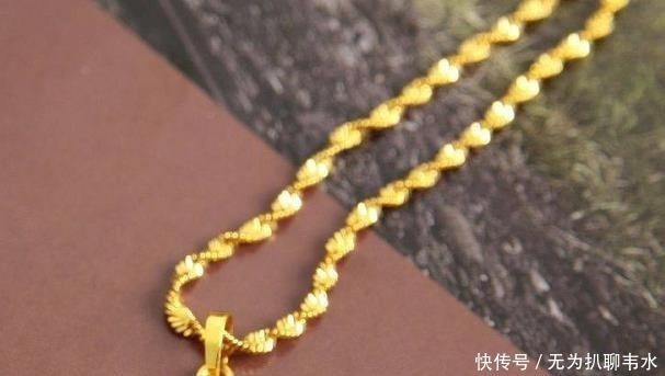 含金量 买“金项链”时,专挑这“3种”,金店老板一看:碰见真内行了!