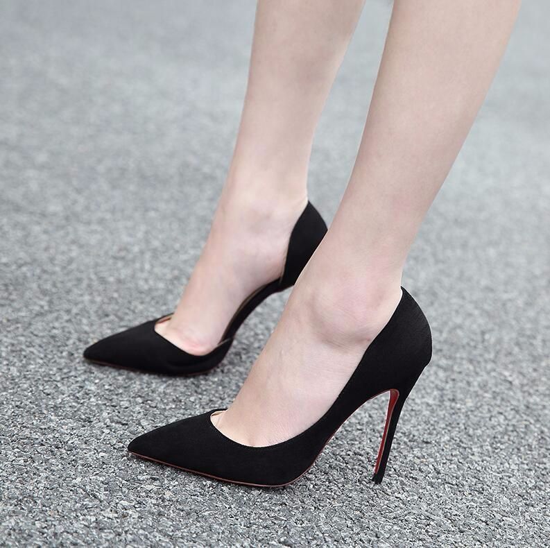 甜美性感的尖头高跟鞋，打造小女人的清新美