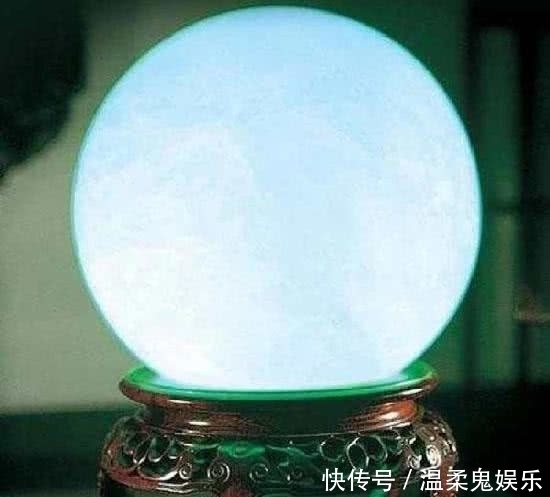 手中|慈禧死后口中的夜明珠，价值8亿，如今落入他手中，再也回不来了