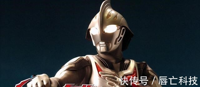 埃及|丸山浩爆料奈克赛斯奥特曼设计理念 参考了埃及法老的面具!