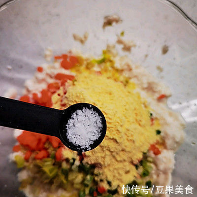 豆腐|老妈做的蔬菜豆腐饼，怎么吃都不腻