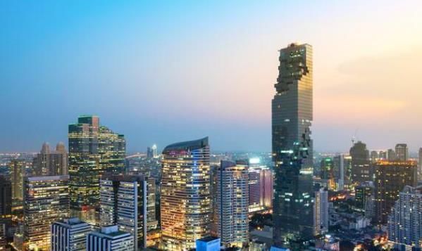 定期存款|五年后房子和存款哪个更值钱？内行一句点醒，庆幸自己选对了！