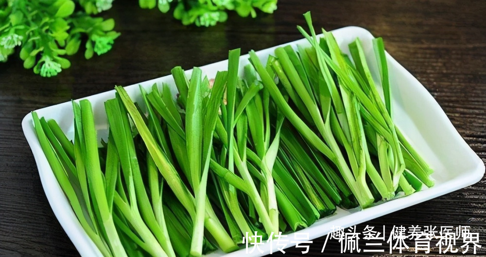 张医师|女性再没钱,3种食物不要省,润肤养颜,防皱纹,好处多多