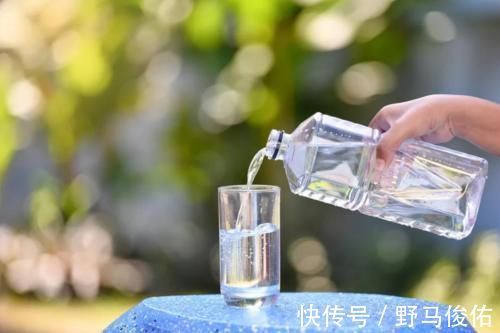 继发性高血压|心脑血管专家提醒,夏天到了,高血压3不吃,坚持3件事,血压稳降