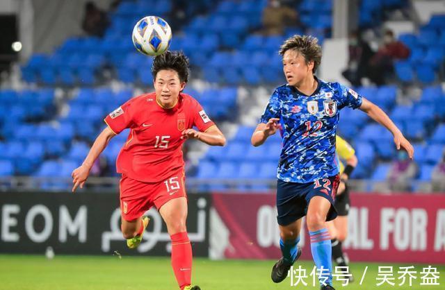 王霜|影响力巨大!中国女足赢日本,热搜前6占据4条,人民日报发文盛赞