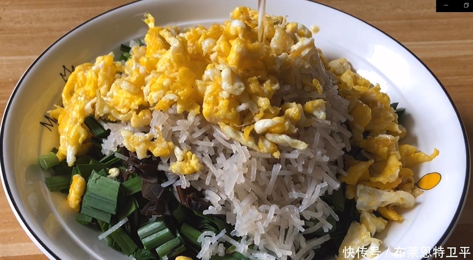 玉米面新吃法,做早餐特别香,我家三天两头做,简单营养又健康