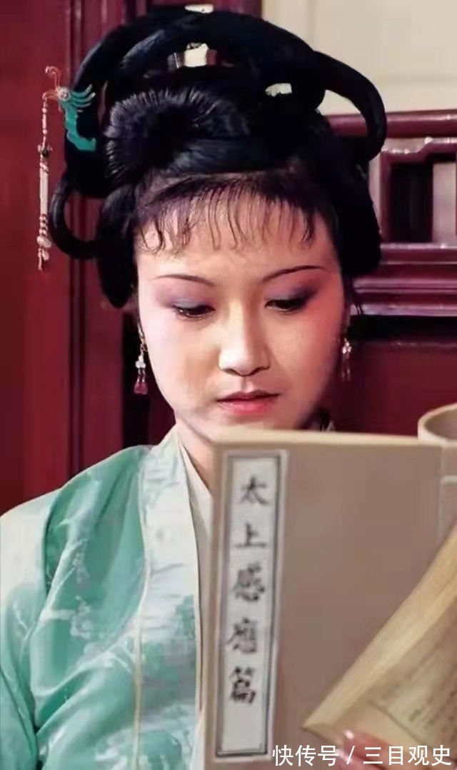 丫头&《红楼梦》:年轻时看的是热闹,成年后读的是人生