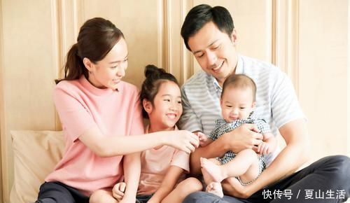 好奇心|新生儿有这些特征说明孩子天生聪明,家长偷着乐吧,记心里别忽视