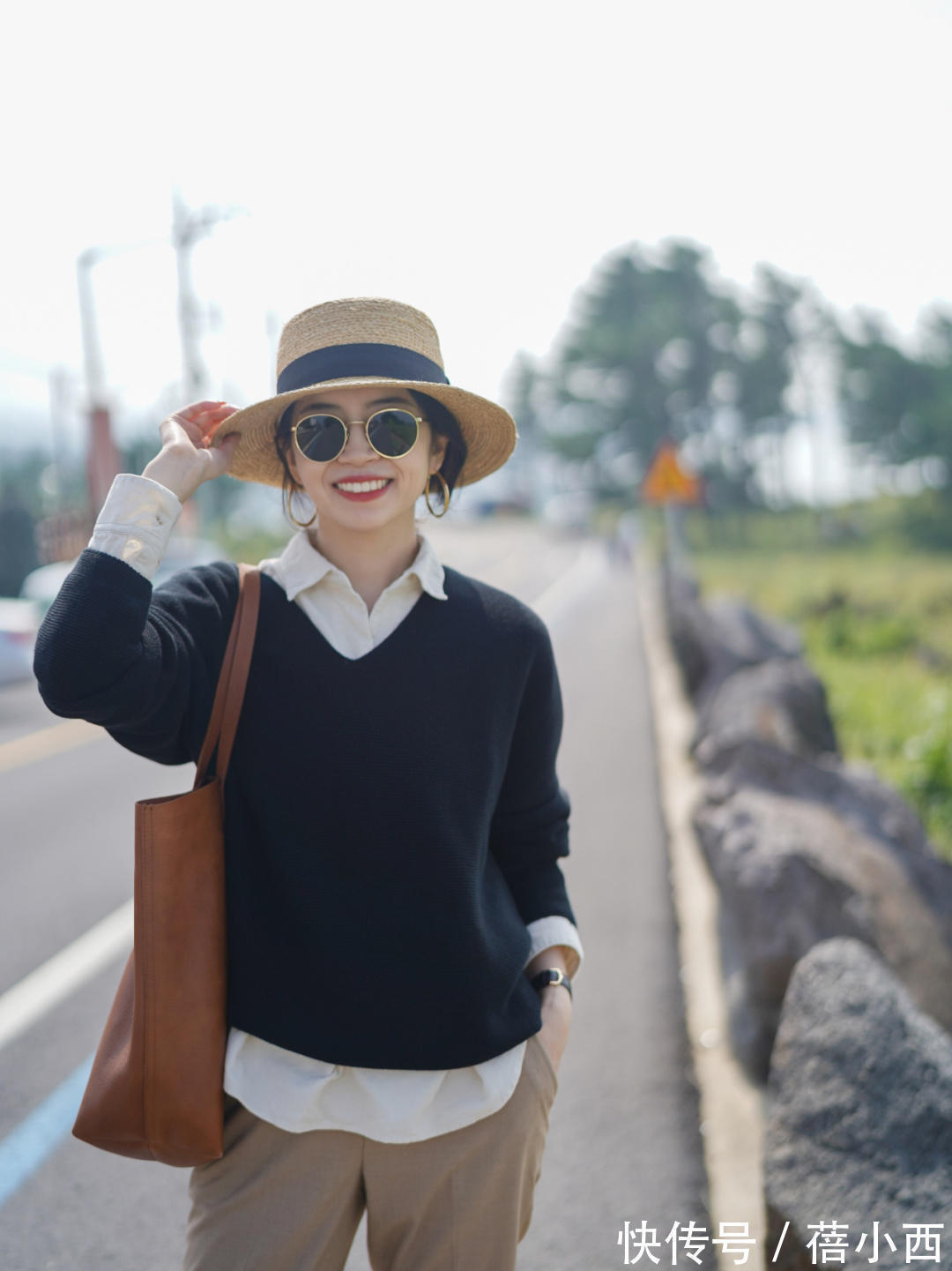 羊毛衫 奔三奔四的女人建议多“叠穿”,搭配公式和好看的款式,都在这里