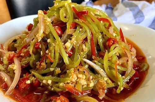 酸辣开胃的家常菜，麻辣鲜香，营养又好吃，巴不得天天吃！
