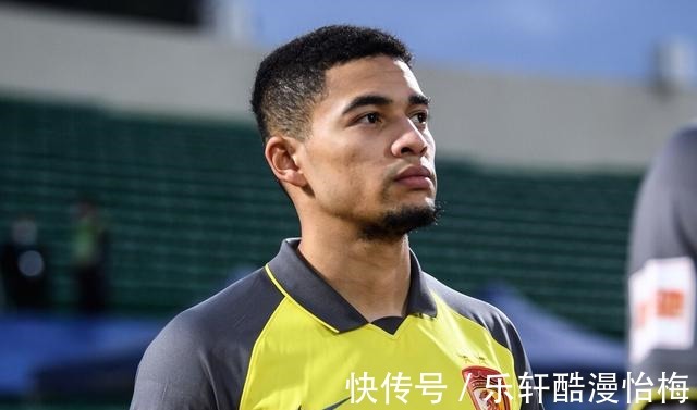 部署|点赞!中超传出消息李霄鹏教练做出正确部署,国足还有点盼头