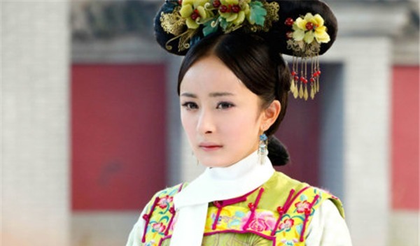 辱骂|宫锁心玉:良妃本是康熙的宠妃,为何后来康熙却辱骂嫌弃她?