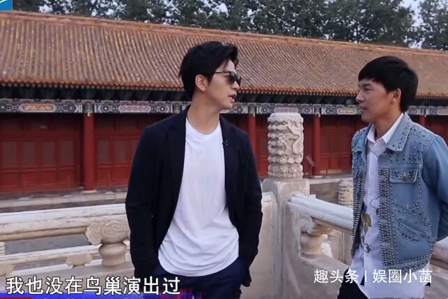 翡翠|李健出手太壕气，百年老翡翠直接送人！而看到他的住处后都闭嘴了