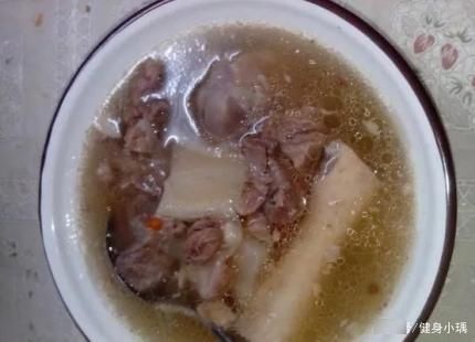 脾胃|4岁女童常吃3种食物,查出积食脾虚,医生:父母太无知