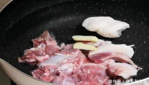 立秋后,常喝这道老鸭汤,做法、用料、巧搭配,鲜美好喝、又养人