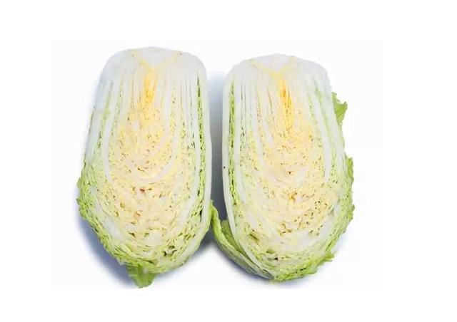 秋季买白菜，挑选大棵的还是小棵的？老菜农教你三招，鲜嫩又好吃
