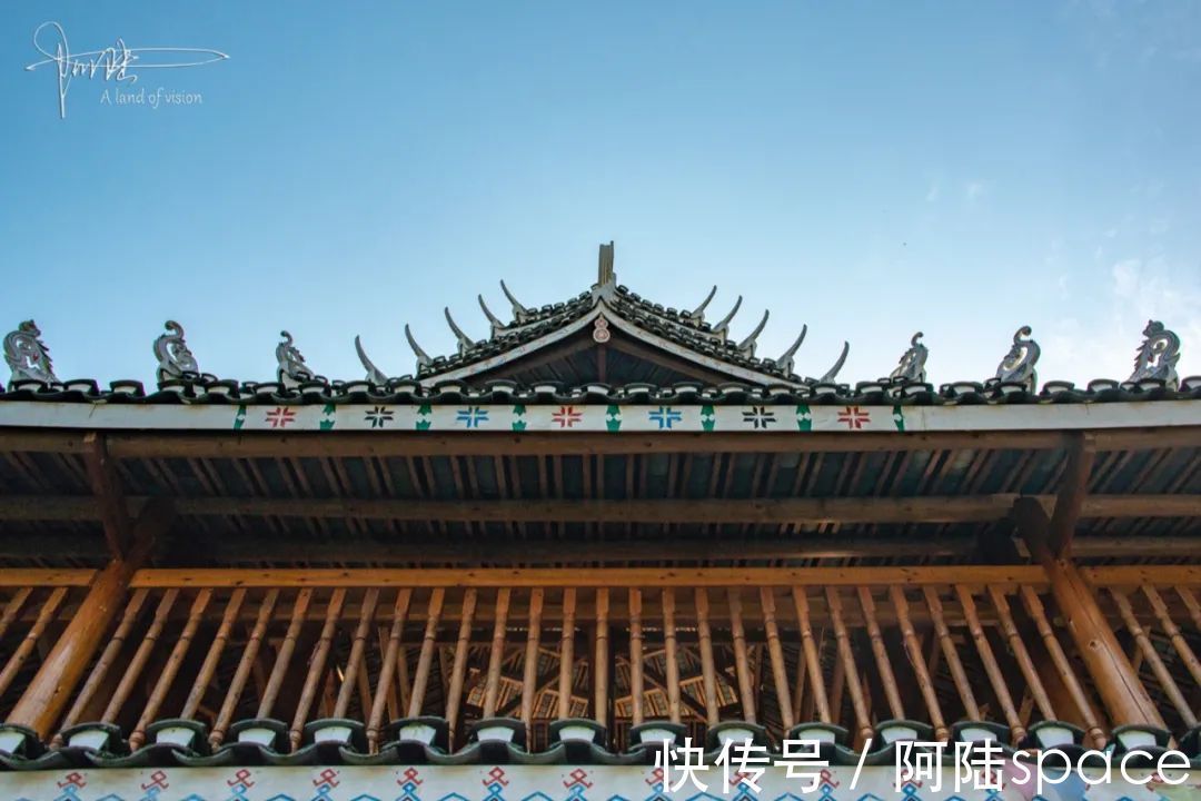 湘西|神秘的湘西腹地,这座没有一钉一卯的“係凤楼”,堪称建筑奇迹