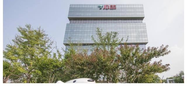 京东|薇娅被曝光后，京东也传来消息，刘强东这次显然做对了