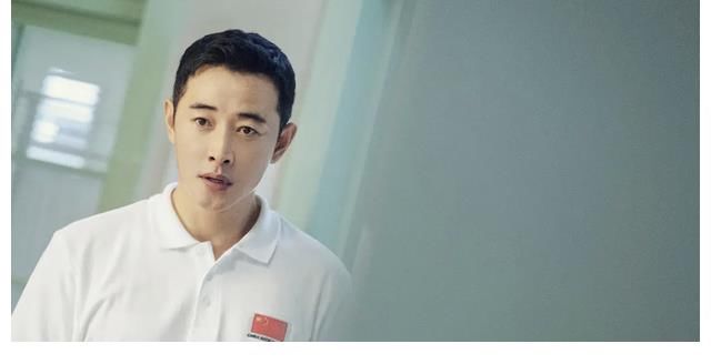 使命担当！《埃博拉前线》开播，与罗晋毛晓彤共同感受生命的含义