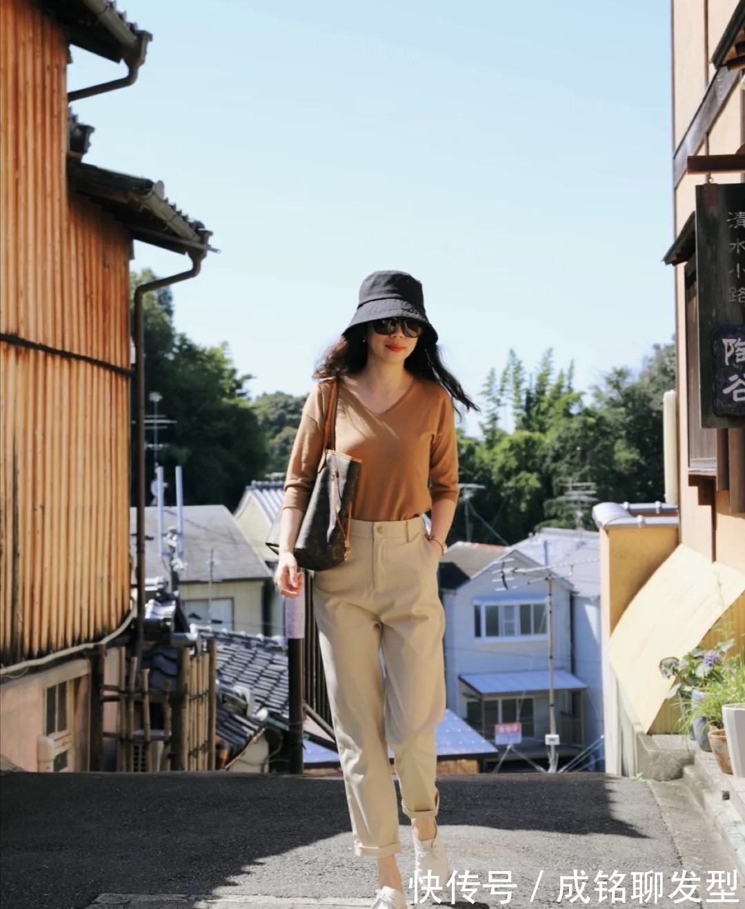 单品|这才是五十岁女人该有的打扮,低调优雅不做作,越简单越有高级感