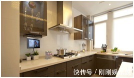 油烟|为什么聪明人宁愿多花钱也要买集成灶看了别人家的厨房,我信了
