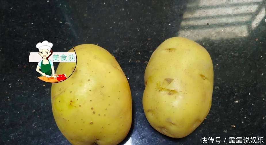 凉拌土豆丝,第一步先焯水就错了,大厨教您一招,土豆丝爽脆不黑