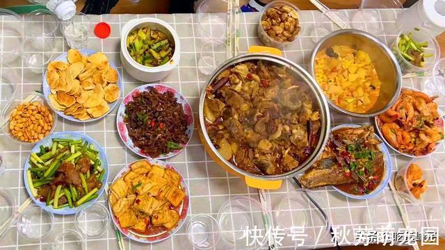 晓峰|晒周末不同家庭的晚餐,有的丰盛,有的温馨,看完想去蹭饭