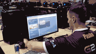 |「搞笑图集」欢乐莫过于看队友的第一视角