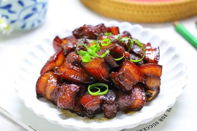 老姜|红烧肉的家常做法，肥而不腻，入口即化，比饭店的好吃，值得收藏