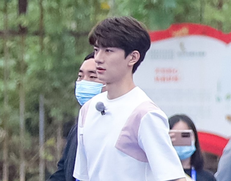 林一|《跑男》黃河篇開錄，節目新增兩位人氣藝人，蔡徐坤讓粉絲意難平