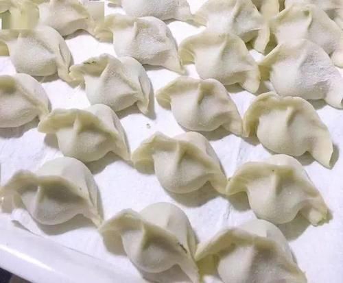 搅拌均匀|拌饺子馅,关键在于用生油还是熟油,用对了馅香四溢,饺子贼好吃