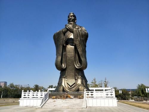  哲学|对话孔子｜如何用哲学方式去思考和阅读《论语》？