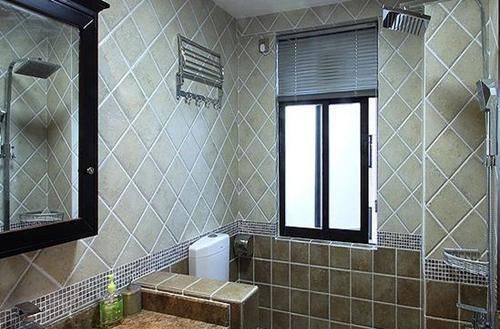 偏差|墙裙这样装,邻居感叹:这也能想的出来?太实用了!