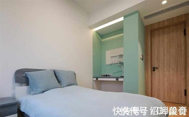 客厅|133平简装但很贵的新房,进门就被惊艳到,不要电视墙也太漂亮了