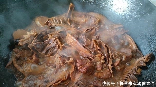 干辣椒|这菜儿子隔三差五喊我做,泡好加排骨炖一锅,连吃两碗饭,老香了