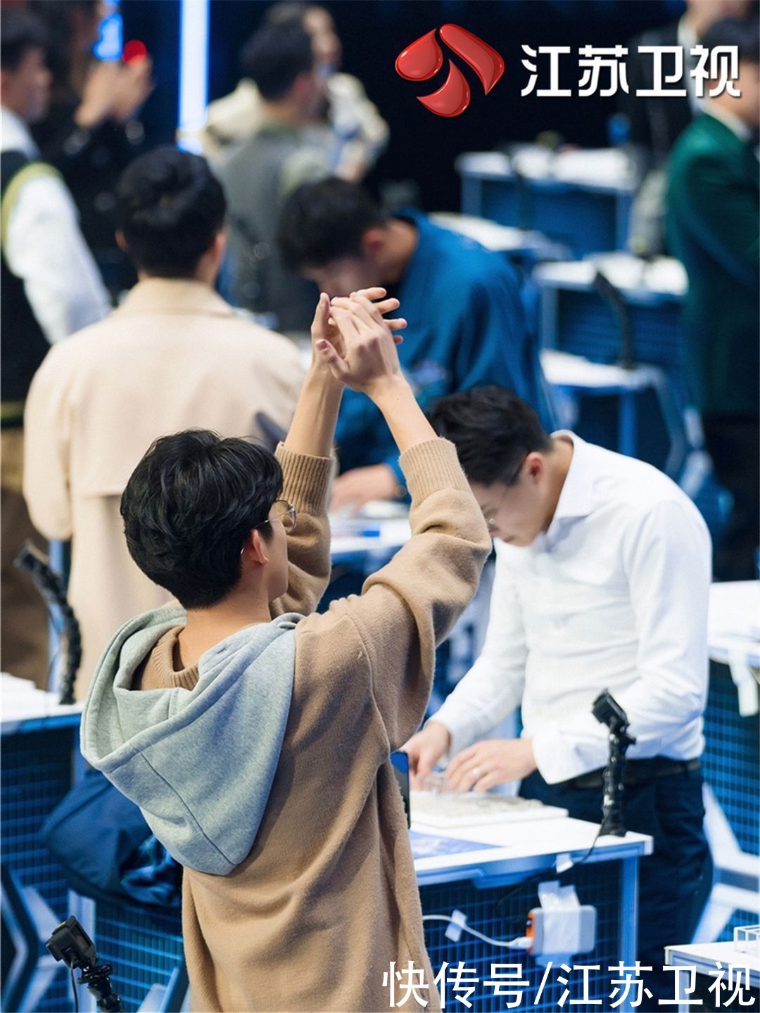 《最强大脑》第八季今晚热血开播 李诞王耀庆王力宏见证脑力博弈