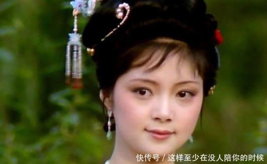 林家|红楼梦林黛玉薛宝钗和贾宝玉,论实力和地位谁相对好一些?