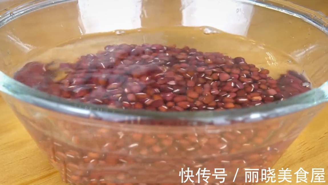 红豆|秋日进补吃红豆,92岁奶奶吃了40年,不打豆浆不熬粥,越吃越精神