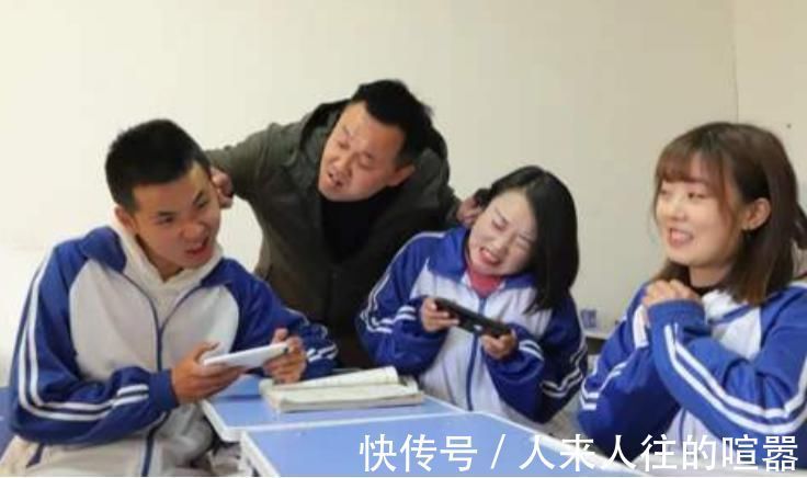 父母|为什么上初中就该给孩子带手机?其中这几点理由,家长别急着否定