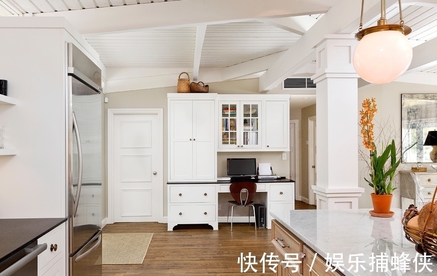 吊灯|丰富室内光源层次,达到良好的照明效果,整体也很时尚