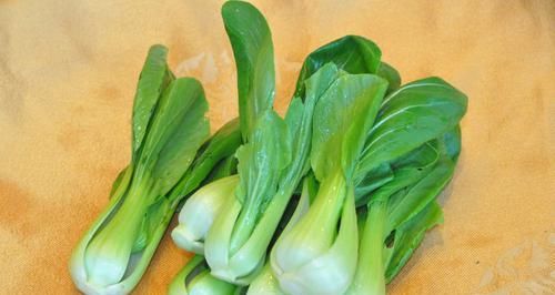  松动|2种食物是中老年人食疗佳品，常吃改善牙齿松动，有防癌抗癌作用