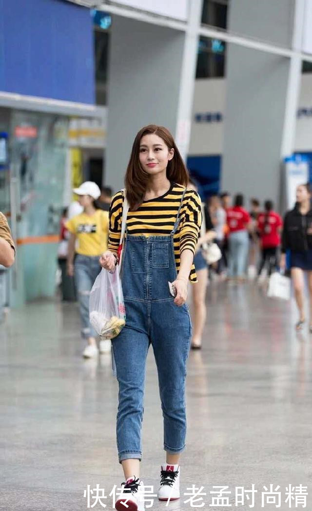 青春|牛仔背带裤, 让你的美清新可爱, 减龄时尚, 青春永不老
