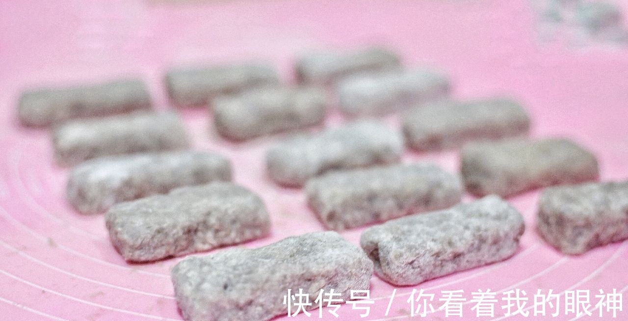 外酥|自制黄金芋头酥,做法简单,外酥里嫩,比买的还好吃
