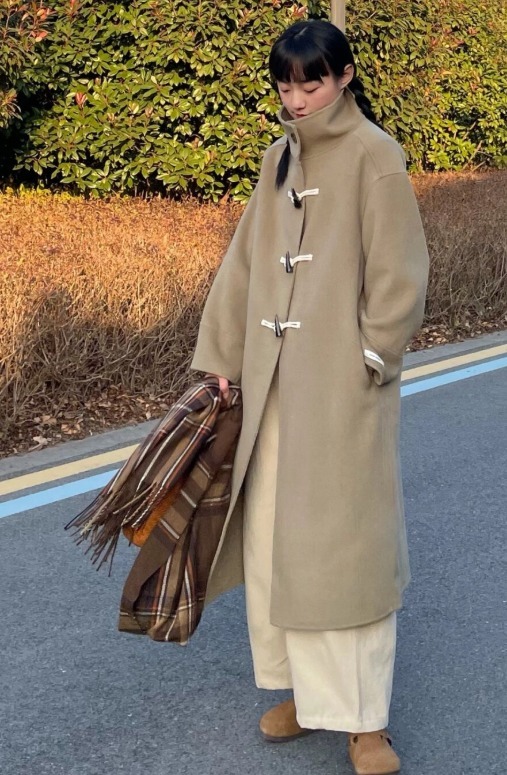 搭配 讲真的,冬天还是穿毛呢大衣更洋气,这些搭配温柔优雅又有格调